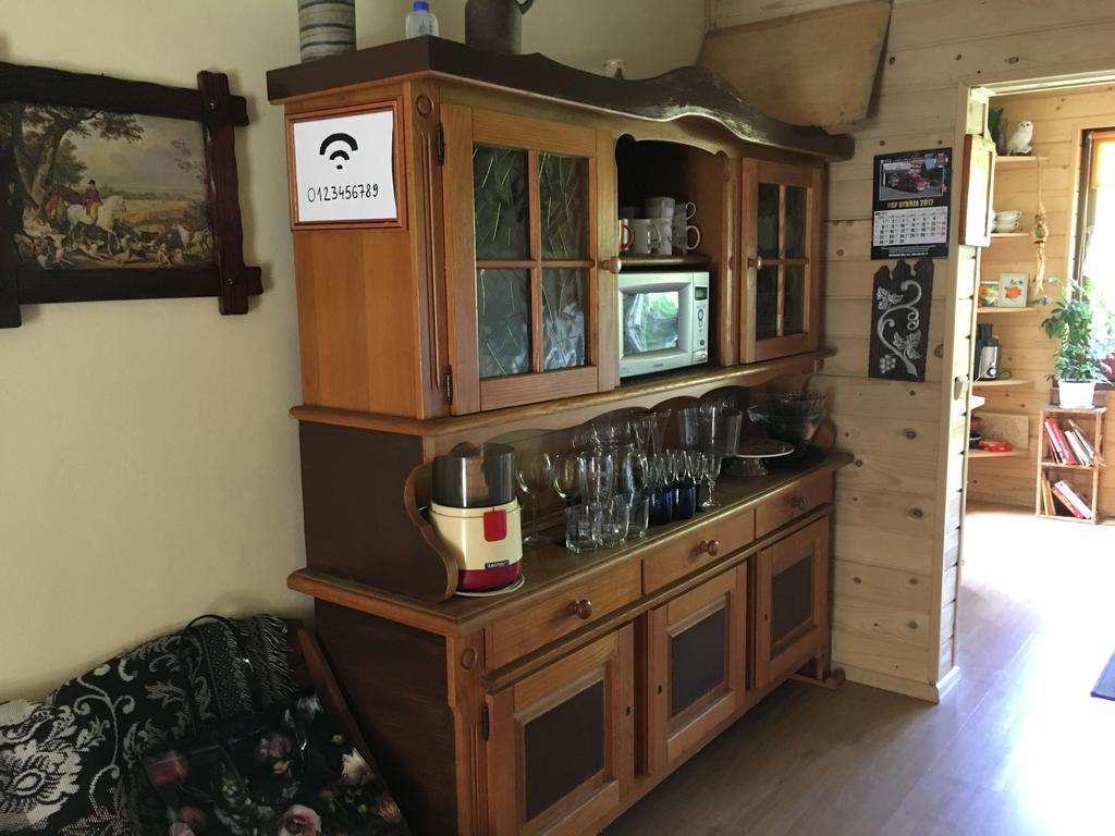 Willa Karolinka Stroza - Pet Friendly Myslenice Ngoại thất bức ảnh