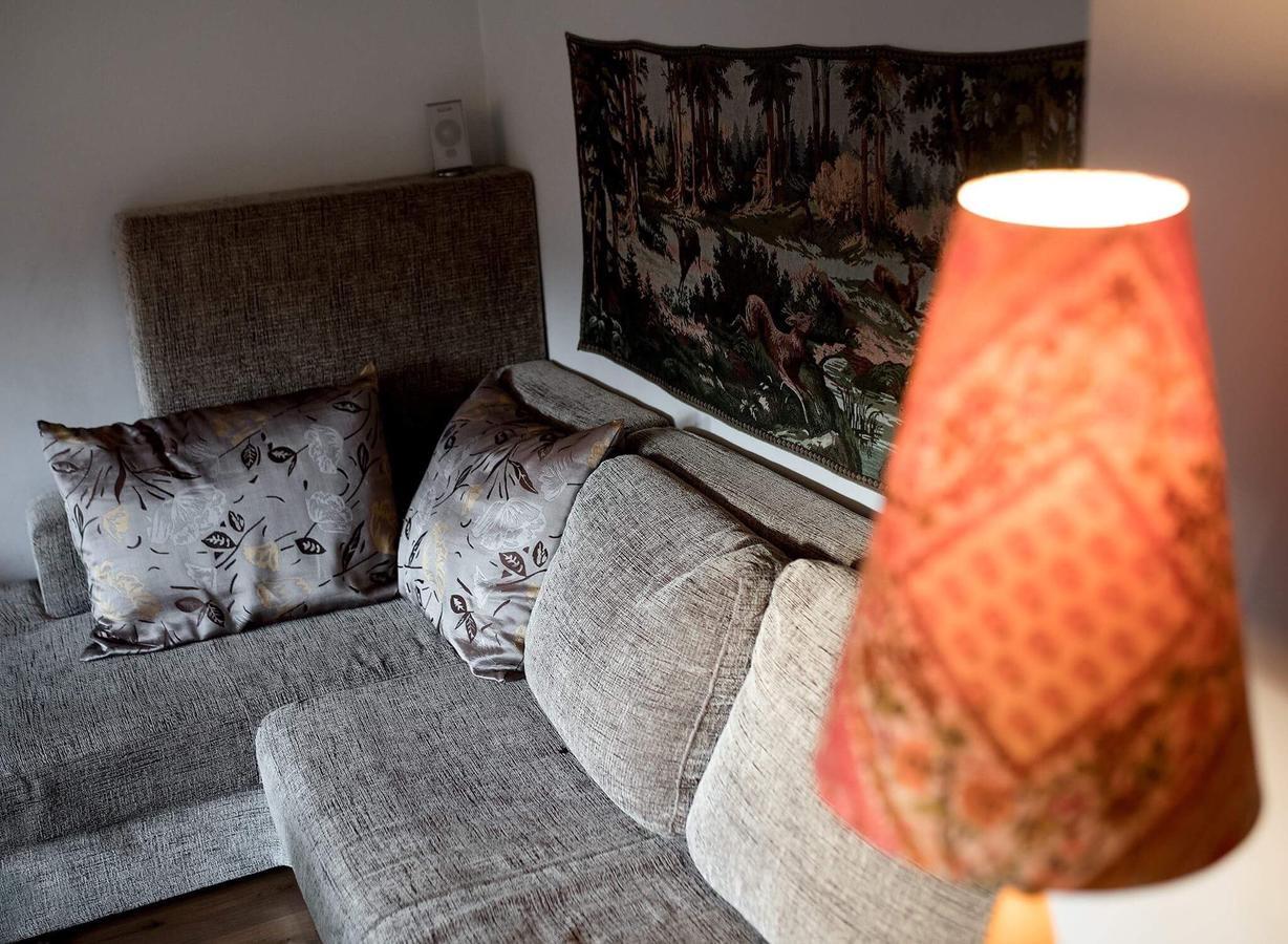 Willa Karolinka Stroza - Pet Friendly Myslenice Ngoại thất bức ảnh