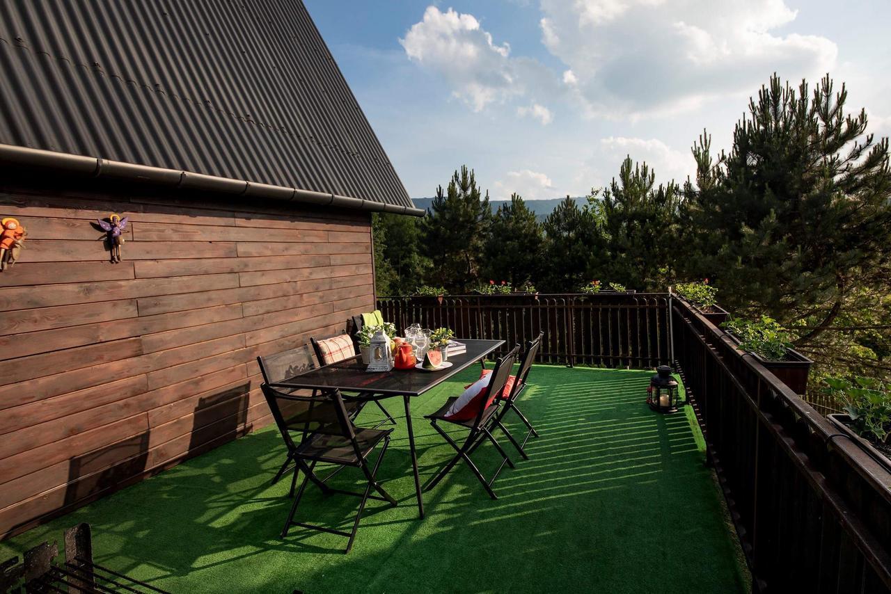 Willa Karolinka Stroza - Pet Friendly Myslenice Ngoại thất bức ảnh