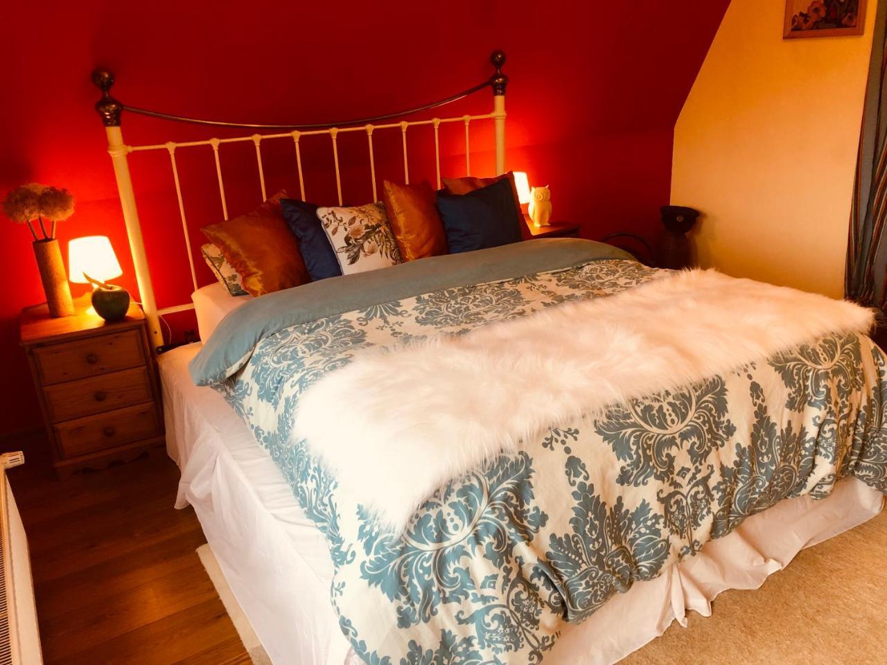 Willa Karolinka Stroza - Pet Friendly Myslenice Ngoại thất bức ảnh